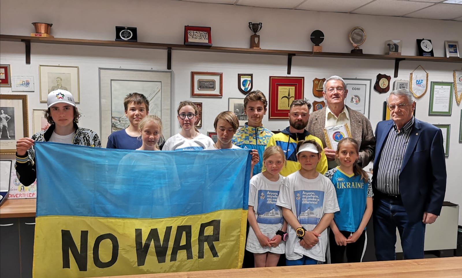 Nueve jóvenes regatistas ucranianos son invitados al Panathlon Trieste