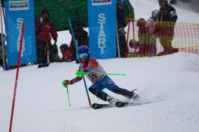 Trofeo "Biberon", prima giornata fra neve e pioggia: 500 piccoli sciatori in gara