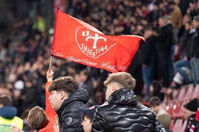 Il fantomatico intrigo internazionale e una realtà fatta di nulla 