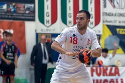 Riparte il campionato di Trieste: mercoledì recupero in casa contro il Merano
