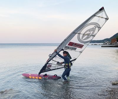 Windsurf, il triestino Piero Rautnik all’European Freestyle Pro Tour di Naxos