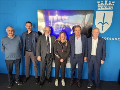 Incontro allo stand del Comune in Barcolana sull'impiantistica sportiva
