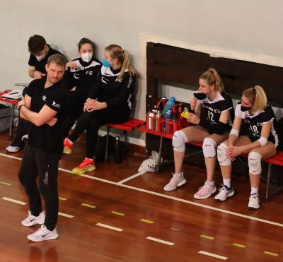 Volley Club Trieste, obiettivo 2024: avanti con Stefini