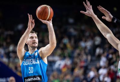 Gli ex Trieste Cebasek e Dragic nel finale affondano l'Italia