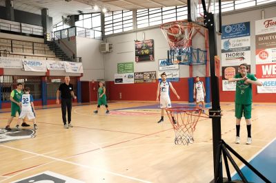 Bazinga ko all'ultimo respiro, vittoria per l'Interclub Eagles